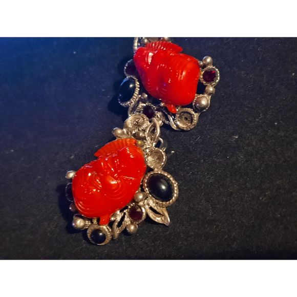 Vintage Selro Clip on Earrings Asian Red Devil 3 Missing Cabochon - Picture 7 of 11